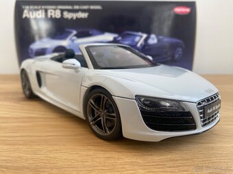 Audi R8 Spyder V10 Kyosho 1:18 - 11