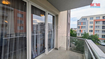 Pronájem bytu 1+kk, 34 m², Praha, ul. Toufarova - 11