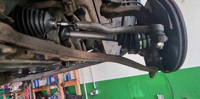 Ford Galaxy 2,3i - 11