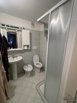 Prodej bytu 3+1 85 m², via Lago di Bracciano, Montesilvano,  - 11