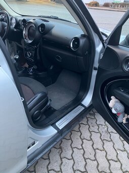 Mini Coopera 1.6D All4 r. v.2013 - 11