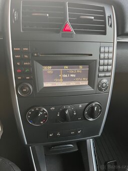 Mercedes-Benz B180 - 11