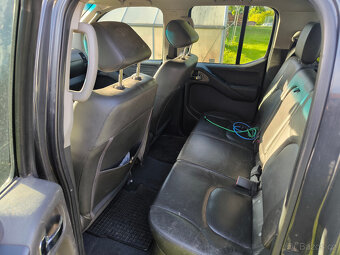 Prodám Nissan Navara D 40 - 11
