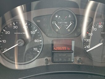 Berlingo 1,6 diesel, 66 kW , 3 místa, tempomat, klimatizace - 11