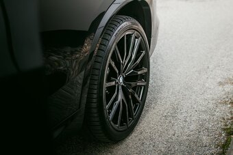 BMW X5 30d 2021 v ZARUKE,top stav - 11