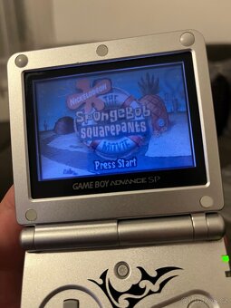 NINTENDO GAME BOY ADVANCE SP LIMITOVANA EDICIA TRIBAL - 11