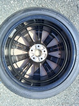 Nejeté rezervní alu kolo Hyundai I40 8J 18" ET46, 225/45/18 - 11