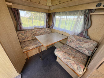 Karavan Beyerland Vitesse 430TM, osoby, předstan - 11