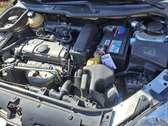 Prodám Peugeot 206, LPG, 1,4 Hatchback - 11
