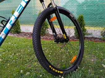 Horské kolo TREK MARLIN 6, "29 - 11