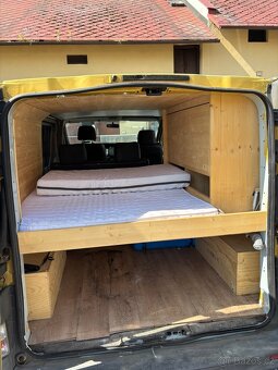 Obytný Renault trafic 1.9 dci 74kw - 11