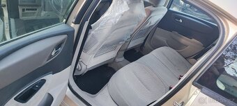 CITROËN C4 1.6 HDi 80kW, 142000km - 11