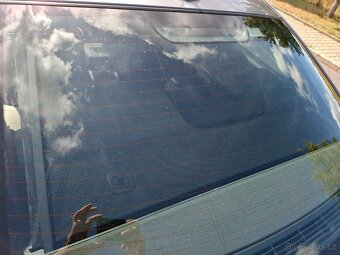 BMW e92 330ix manuál - 11