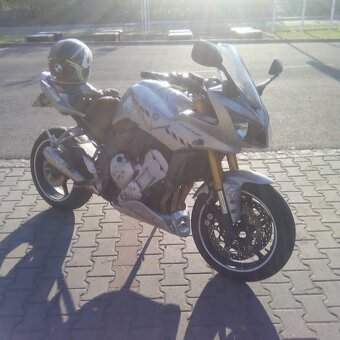Yamaha fz1 Fazer - 11