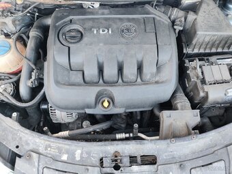 Škoda roomster 1.9tdi 77kw - 11