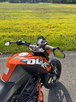 Ktm duke 125 2016 - 11