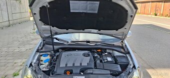 Golf 1,6 TDI DSG + F1 pádla, alu. - 11