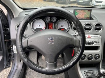 Peugeot 308 1.6 115kW serviska 2010 140 tkm STK 9/27 navi - 11