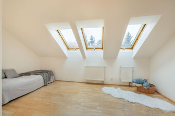 Řadový rodinný dům 5+1 - Satalice - 11