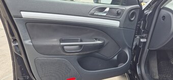 Prodám Škoda Octavia r. v. 2011 - 11