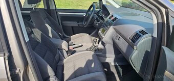 Volkswagen Touran 1.4 TSI Trendline / nové rozvody - 11