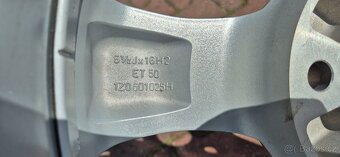 Alu kolo originál Škoda Octavia 5x112 6,5x16 ET50 205/55r16 - 11