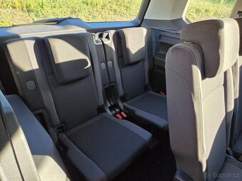 Nabízím k prodeji Volkswagen Touran 1.2 TSI 81 Kw - 11