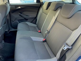 Ford Focus III Combi 1,6 TDCi, ČR, 8/2013, přímý majitel - 11