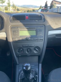 Škoda Octavia 2 1.9 TDi 77kw Combi - 11