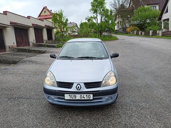 Renault clio - 11