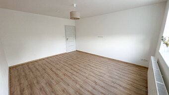 Prodám byt 3+kk 64m2 s garáží a zahradou - 11