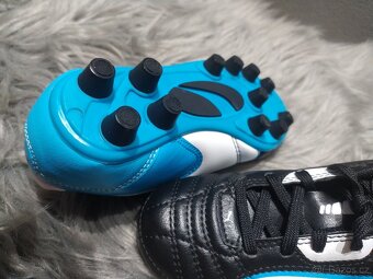 Dětské kopačky (Puma EUR 28) a (Diadora EUR 29) - 11