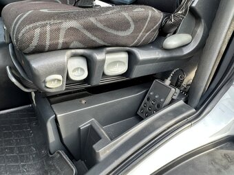 Iveco Eurocargo 120E25 Autoškola E6 - 11