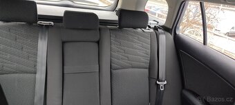 Avensis - 11