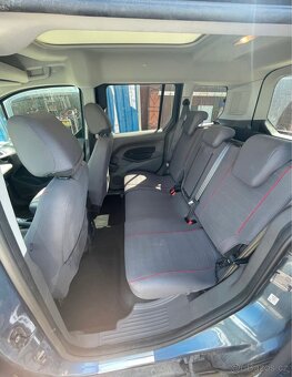 Ford Tourneo - 11