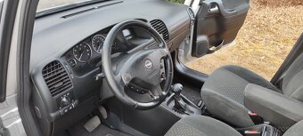 Opel Zafira - 11