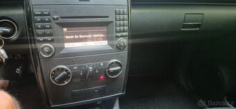 Mercedes A150 1.5i rok 09 - 11