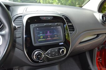 Renault Captur 0,9 TCe (66 kW), r. v. 08/2018 – TOP STAV - 11