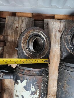 Hydraulické čerpadlo + pístnice - 11