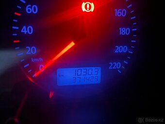 Volkswagen Transportér T5 1.9 - 11