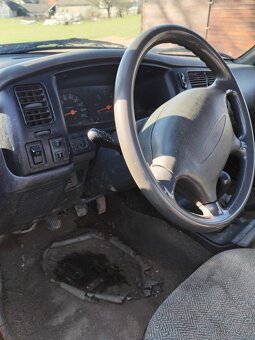 Mitsubishi L200 4WD - TD na opravu nebo na díly - 11