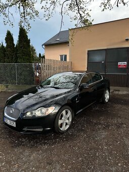 Jaguar xf 3.0d - 11