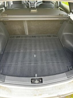 Hyundai i30 kombi 1.6 GDI 99 kW - 11