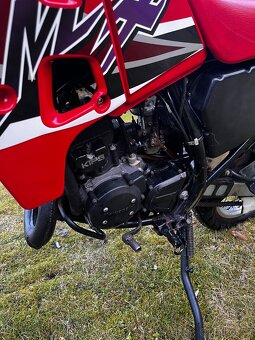 kawasaki kmx 125 - 11