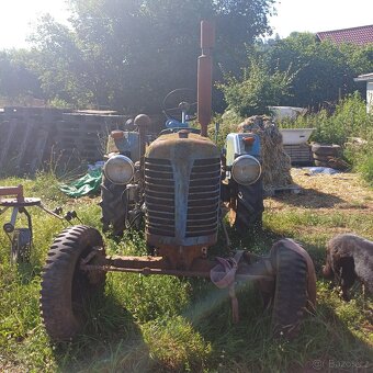 Prodám traktor - 11