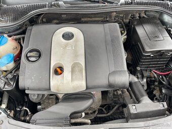 Škoda Octavia 1.6FSI combi - 11