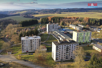 Pronájem bytu 2+1, 71 m², Rovná - 11