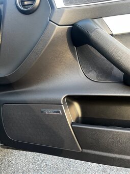 AUDI A6 C6 4F s-line - 11