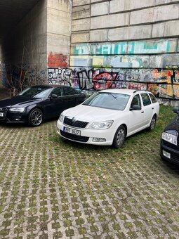 PRODEJ AUTOMOBILU ŠKODA OCTAVIA  8B5 9022 - 11