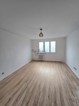 Prodej kompletně zrekonstruovaného bytu 2+1 s balkonem, v ul - 11